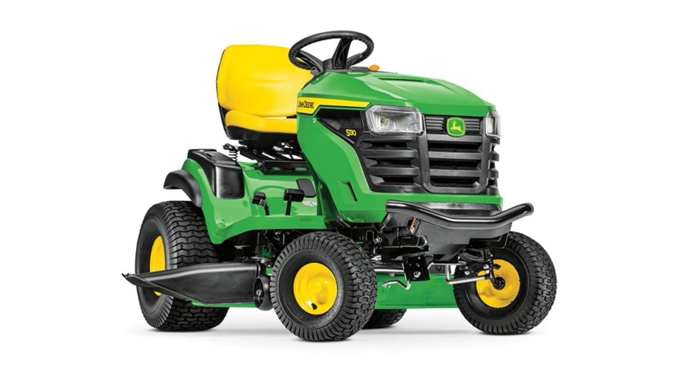 30590_142e19d2-2fc3-49a1-ac79-0ff5f58ad5b4.jpg John Deere S130 Riding Lawn Mower - Image 1